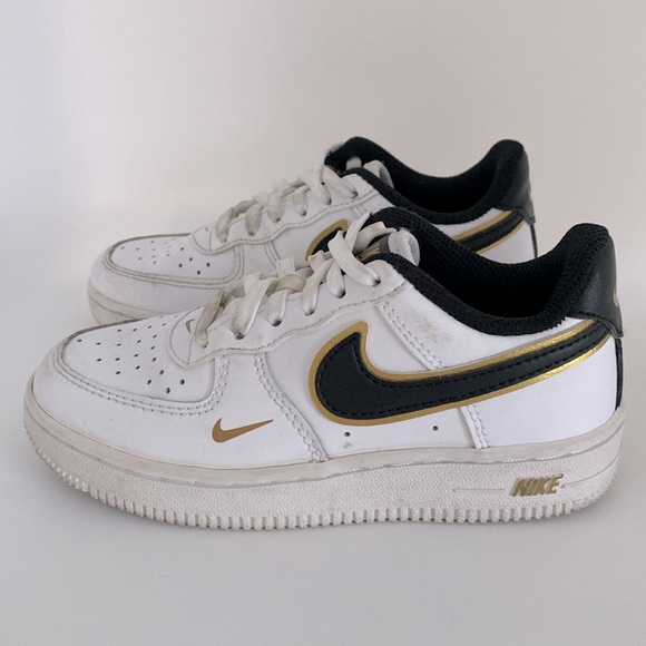 Nike Air Force 1 Kids Sneakers - Picture 3 of 7
